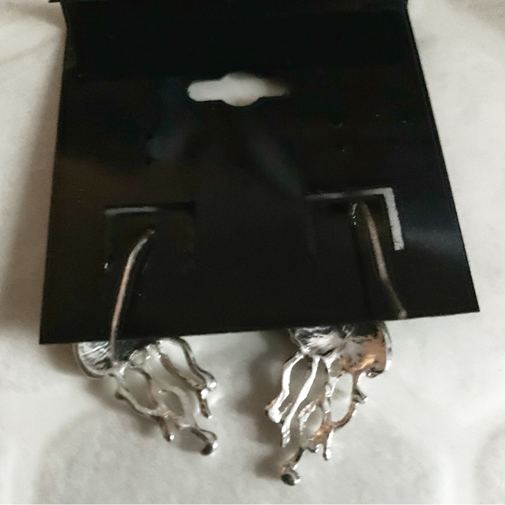 MERMAIDMERCHANT BOUTIQUE Jellyfish Silver & Mother of Pearl Dangle Earring Set - Picture 3 of 3